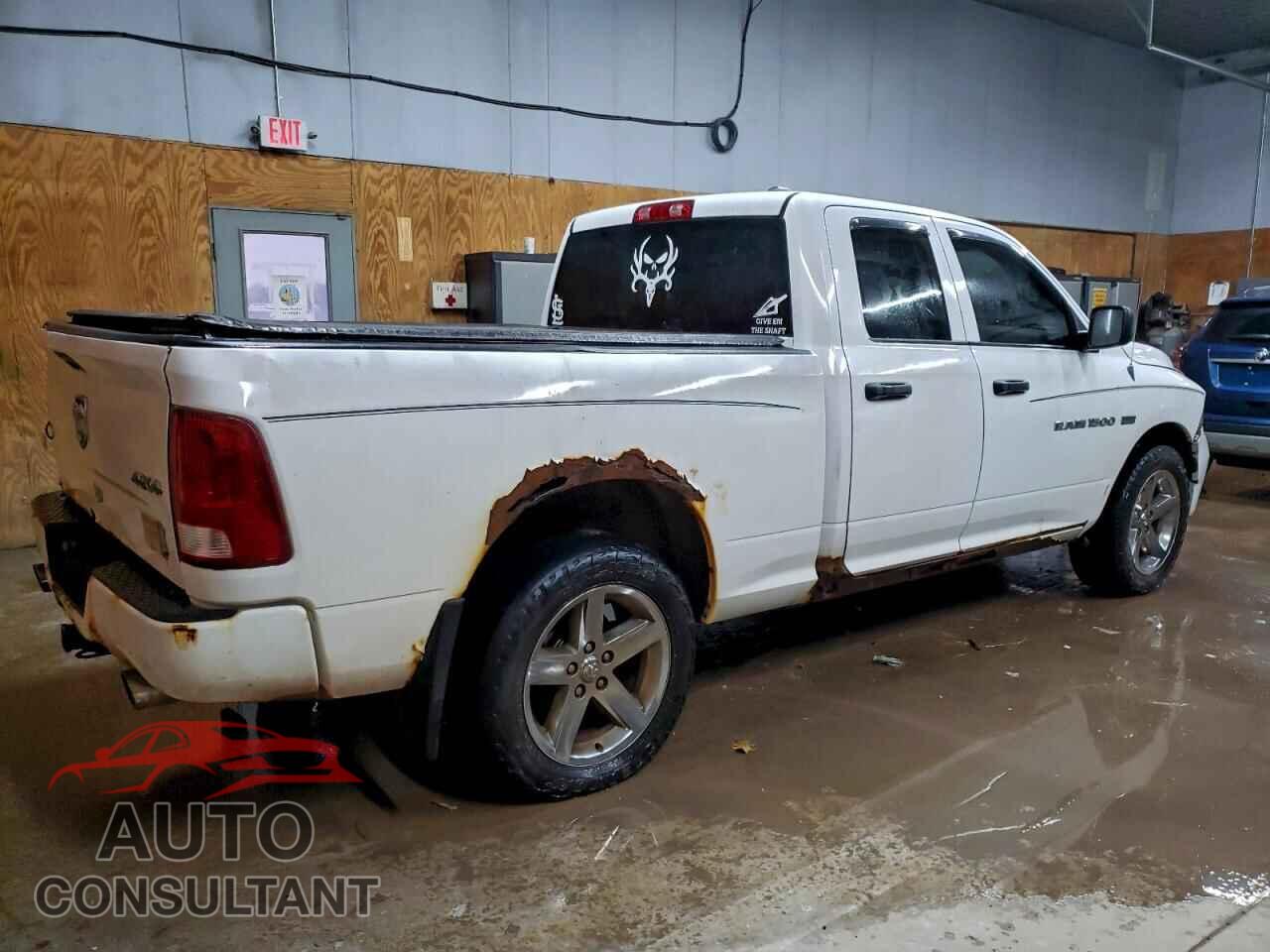 DODGE RAM 1500 2012 - 1C6RD7FT4CS179696