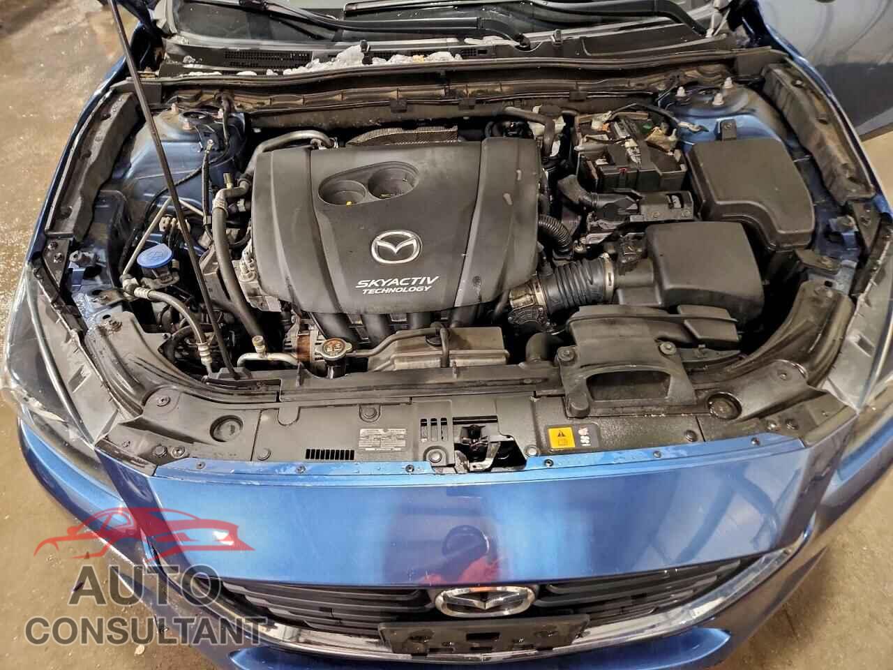MAZDA 3 2017 - 3MZBN1V79HM134839