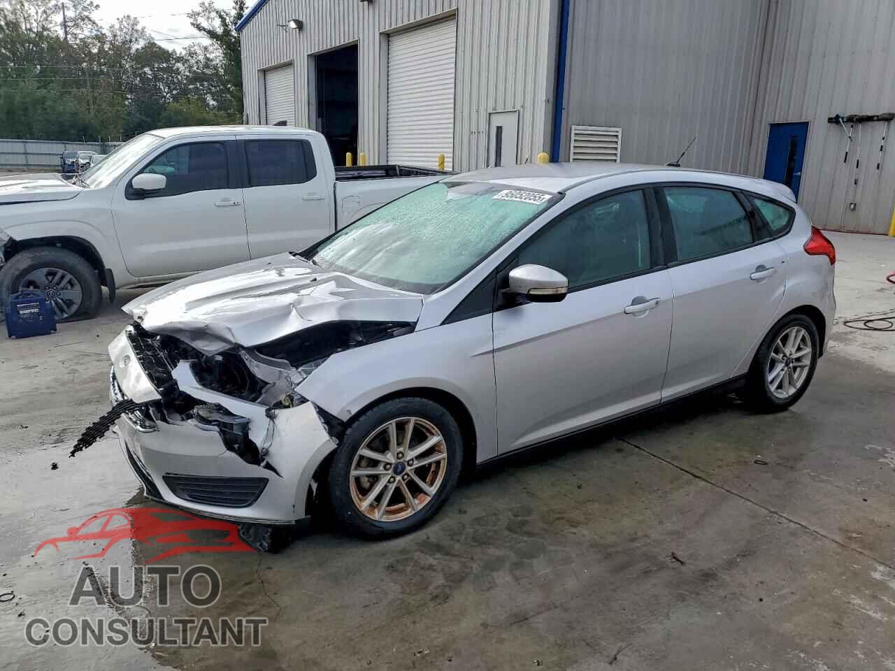 FORD FOCUS 2015 - 1FADP3K2XFL242272