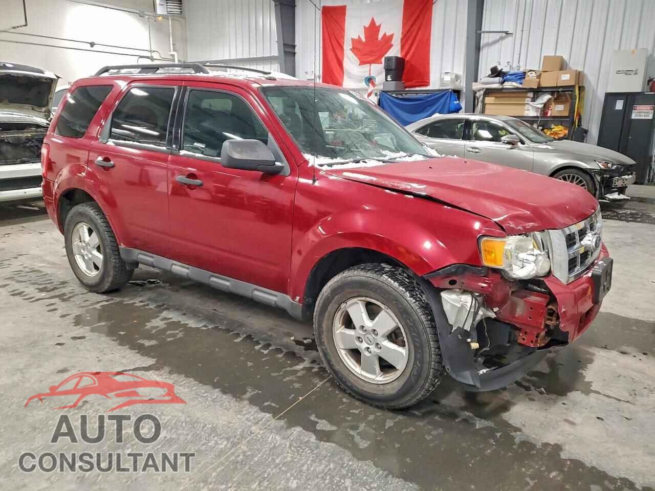 FORD ESCAPE 2011 - 1FMCU0D72BKA17829