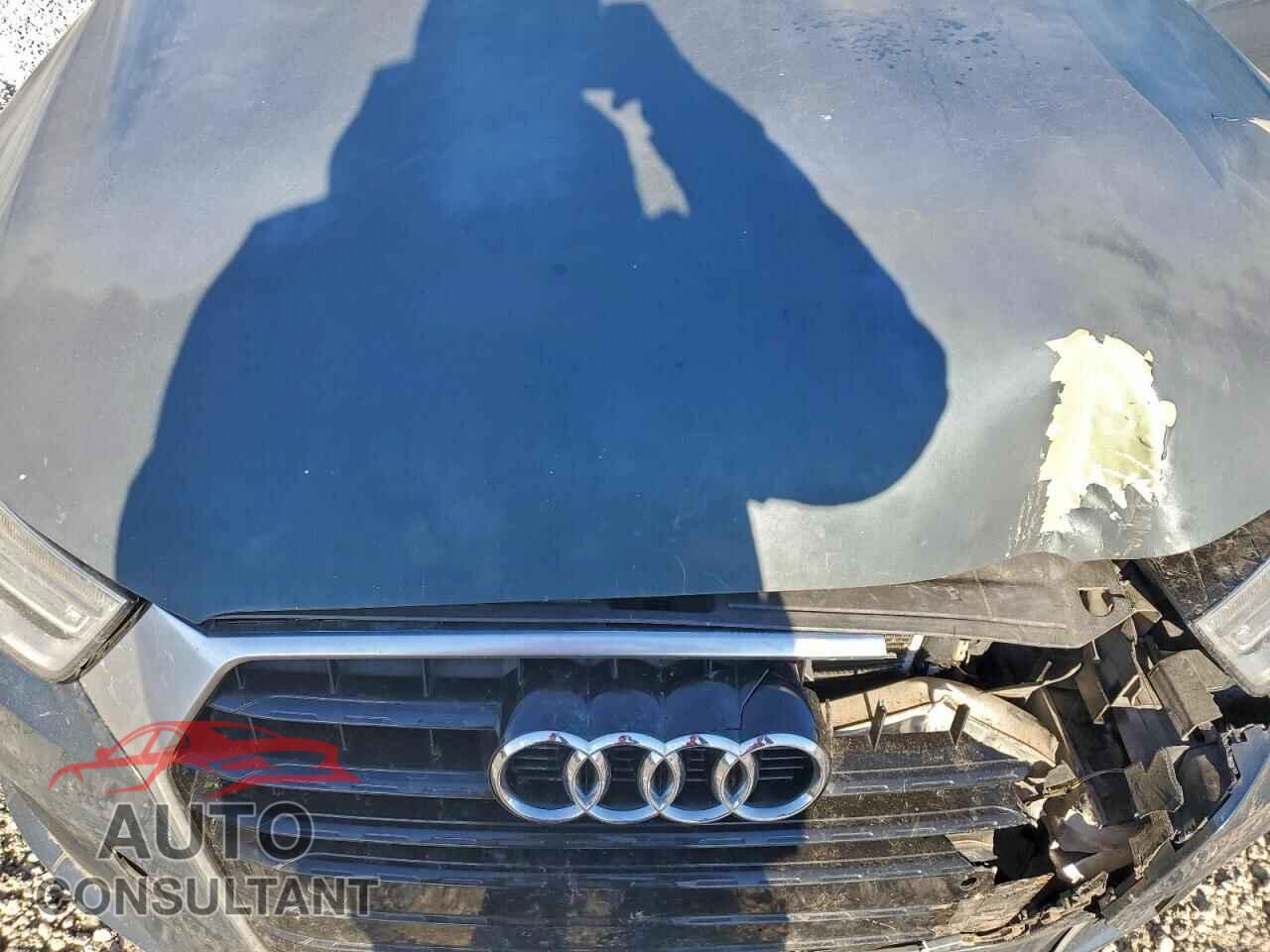 AUDI Q3 2017 - WA1BCCFS9HR015690