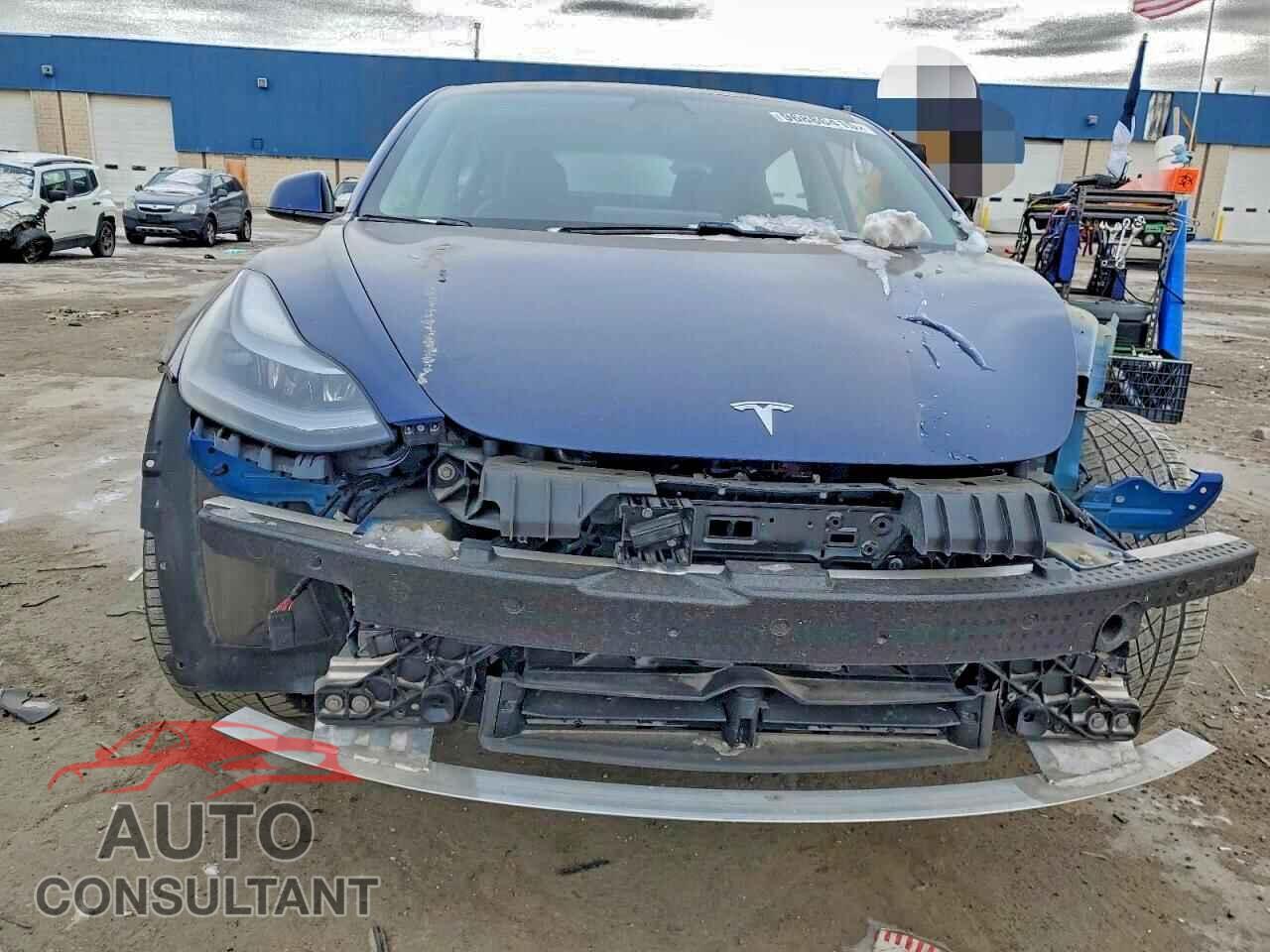 TESLA MODEL 3 2021 - 5YJ3E1EA1MF051133
