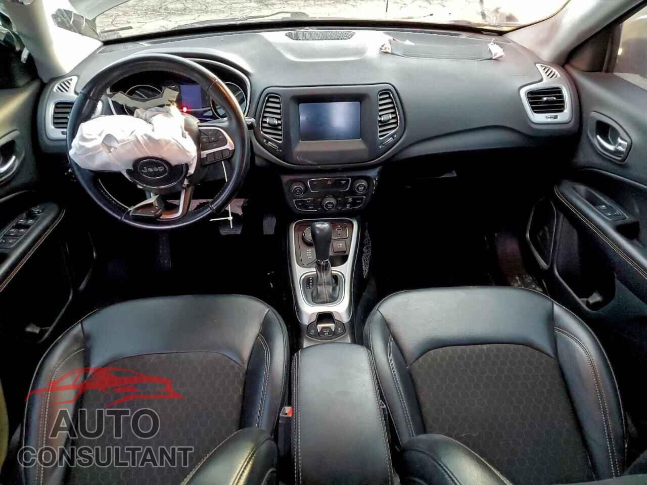 JEEP COMPASS 2020 - 3C4NJDBB8LT241126