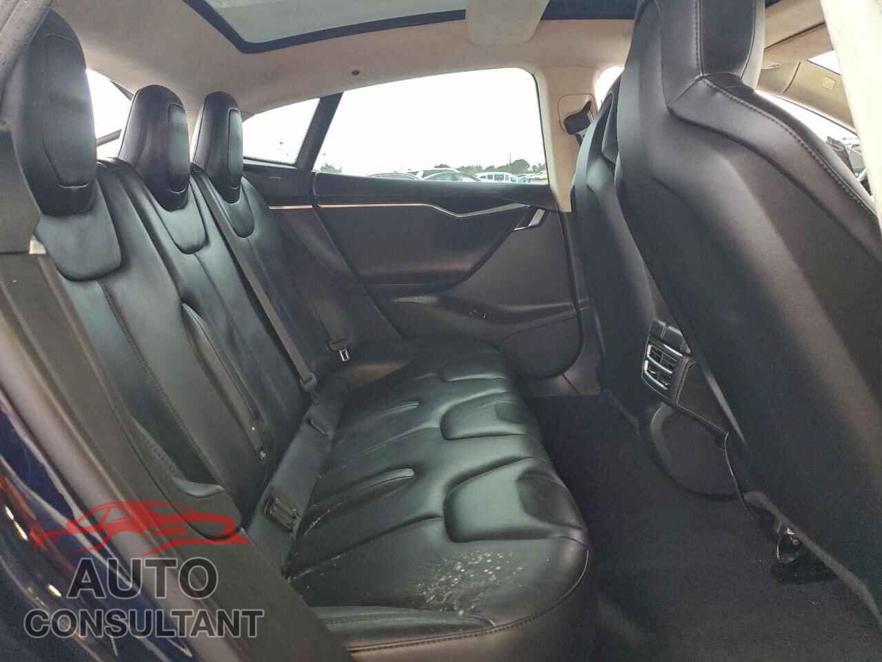 TESLA MODEL S 2014 - 5YJSA1H18EFP52398