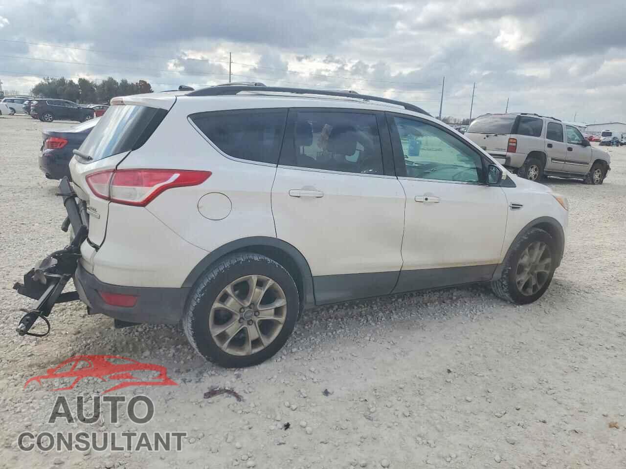 FORD ESCAPE 2013 - 1FMCU0H90DUB40130