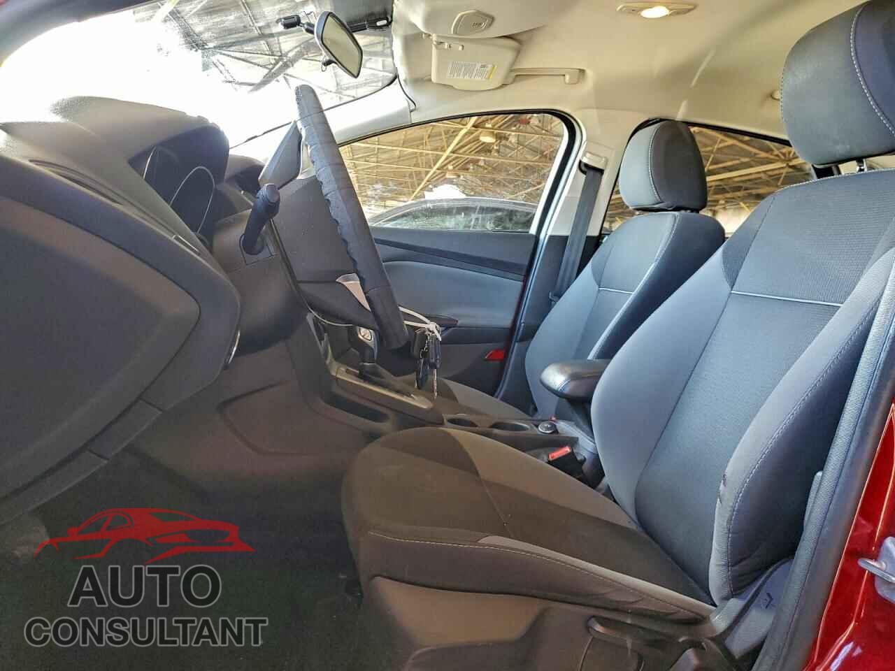 FORD FOCUS 2014 - 1FADP3F20EL128676
