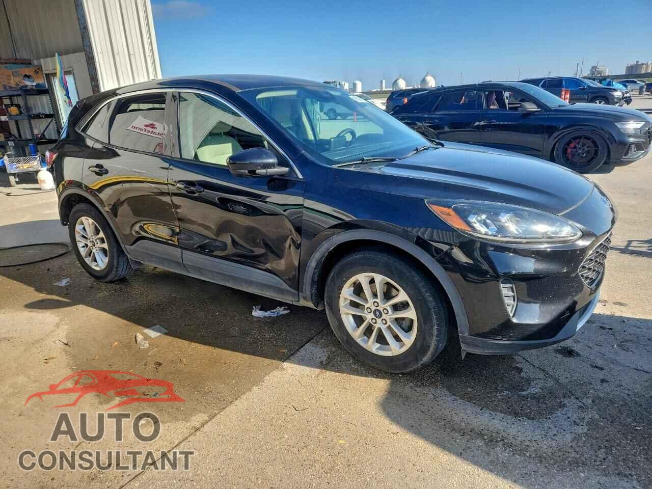 FORD ESCAPE 2020 - 1FMCU0G69LUA23314