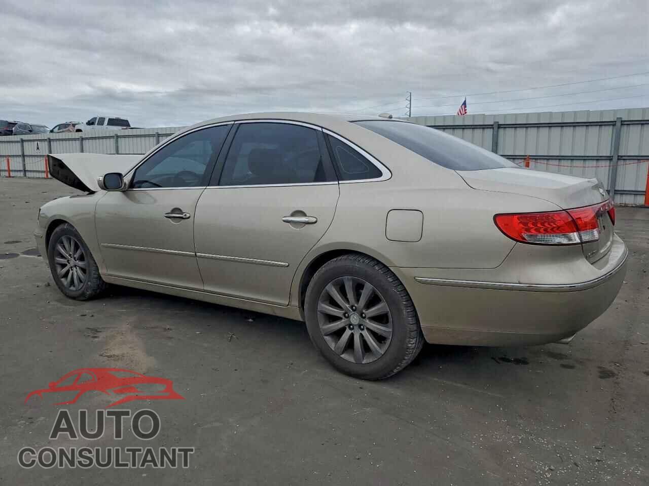 HYUNDAI AZERA 2009 - KMHFC46F49A364560