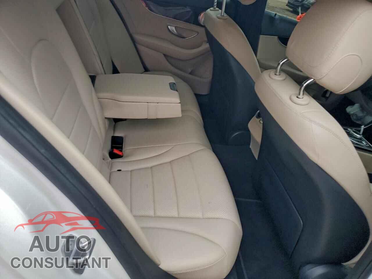 MERCEDES-BENZ C-CLASS 2021 - W1KWF8DB4MR648564