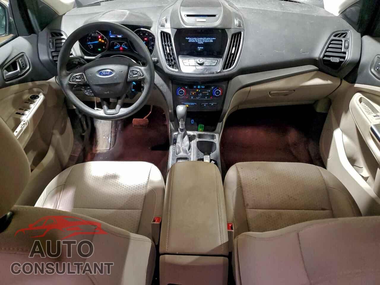 FORD ESCAPE 2017 - 1FMCU9GD6HUC85642