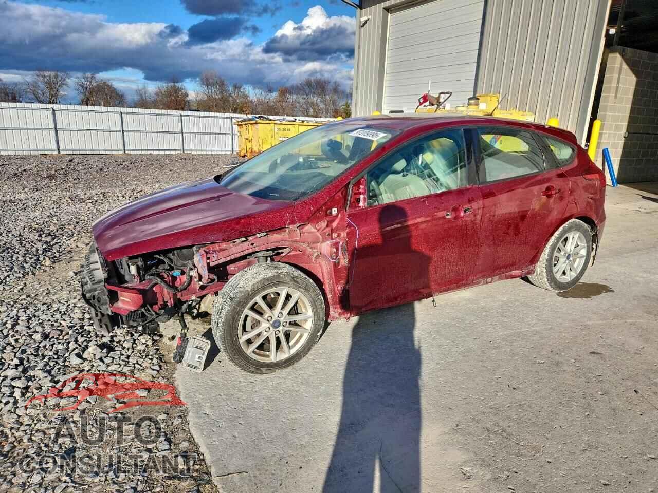 FORD FOCUS 2016 - 1FADP3K26GL385169