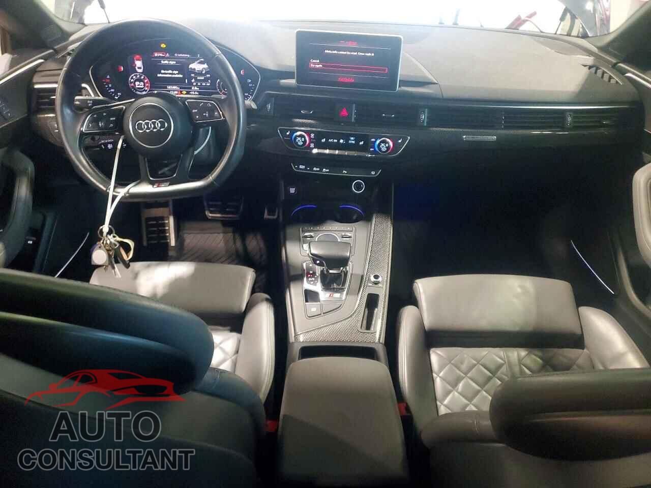 AUDI S5/RS5 2018 - WAUC4CF54JA075833
