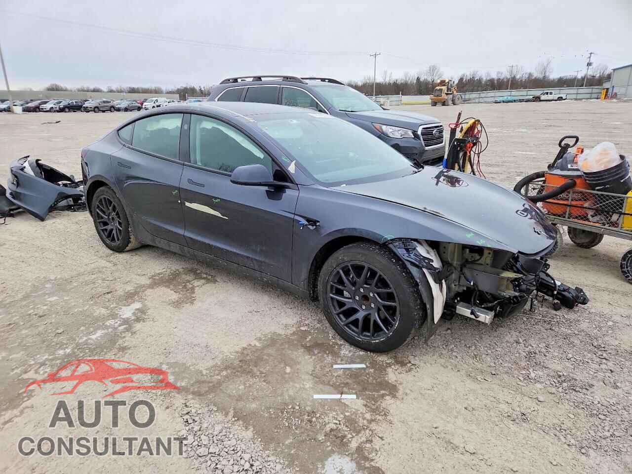 TESLA MODEL 3 2024 - 5YJ3E1EA9RF746614