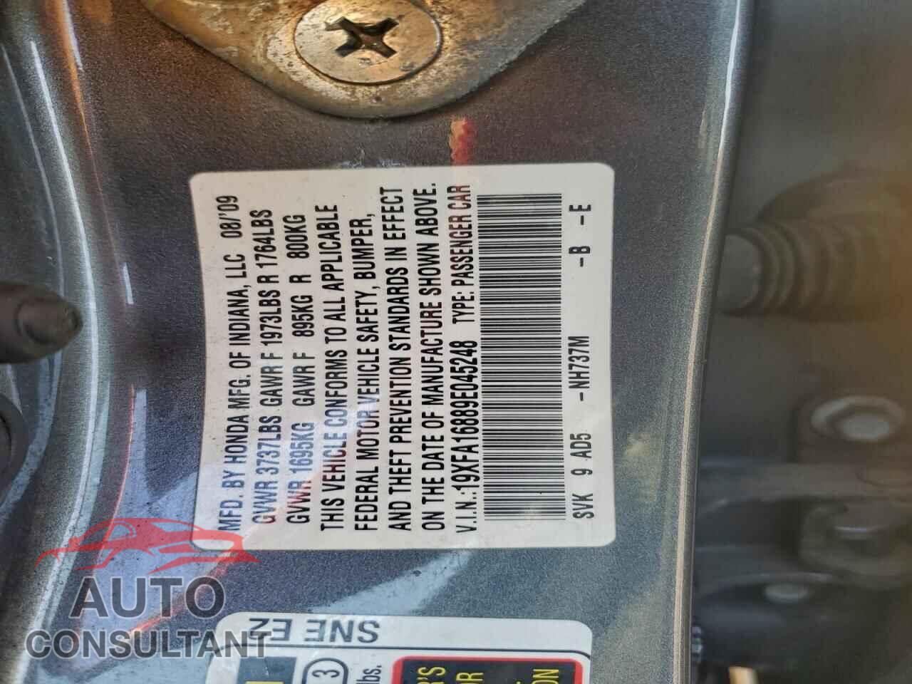 HONDA CIVIC 2009 - 19XFA16889E045248