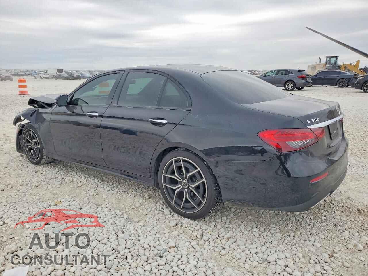 MERCEDES-BENZ E-CLASS 2021 - W1KZF8DB8MA928287