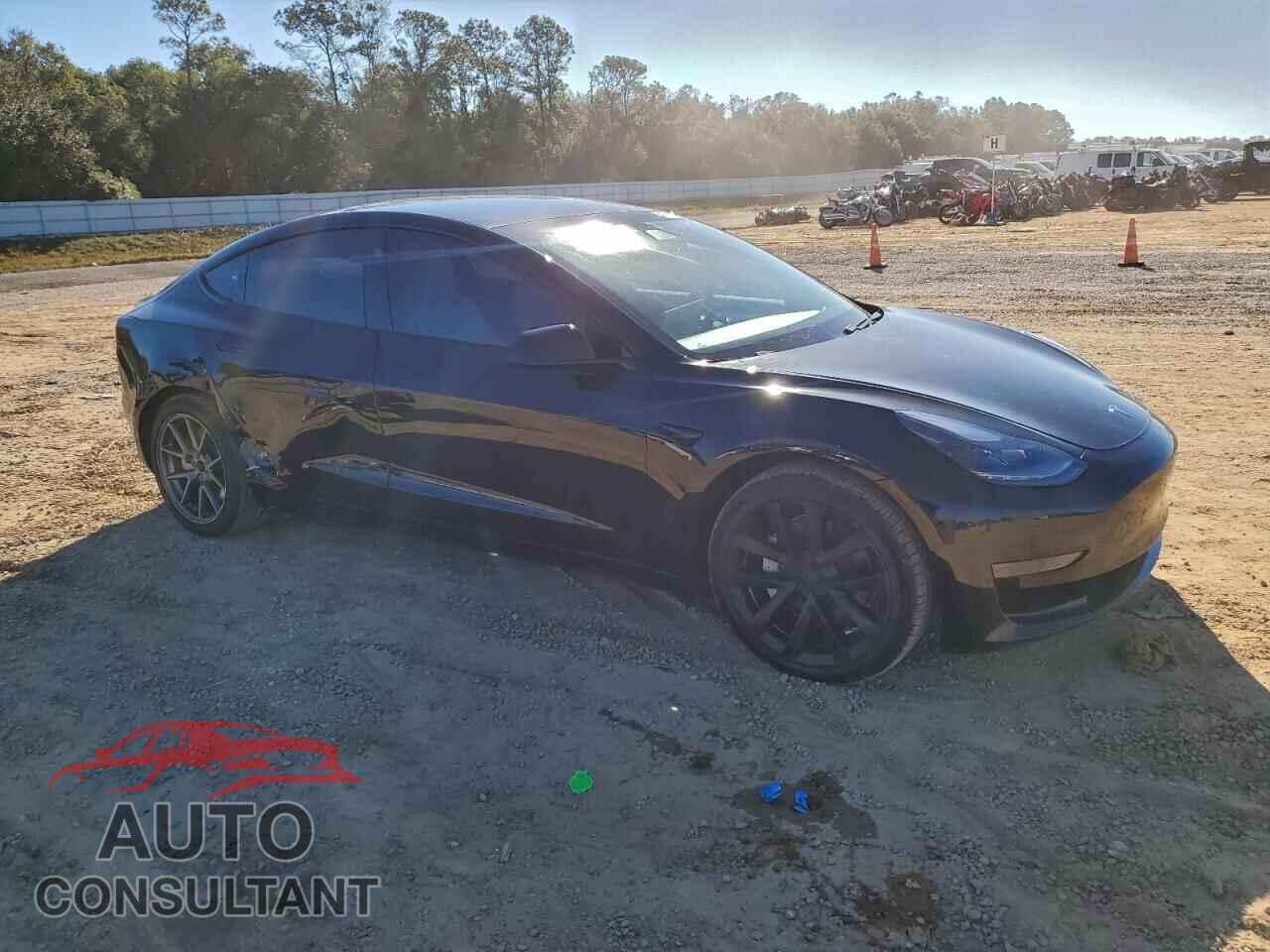 TESLA MODEL 3 2021 - 5YJ3E1EAXMF043712