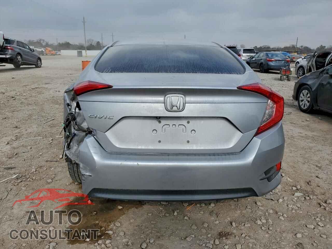 HONDA CIVIC 2017 - 2HGFC2F58HH517121