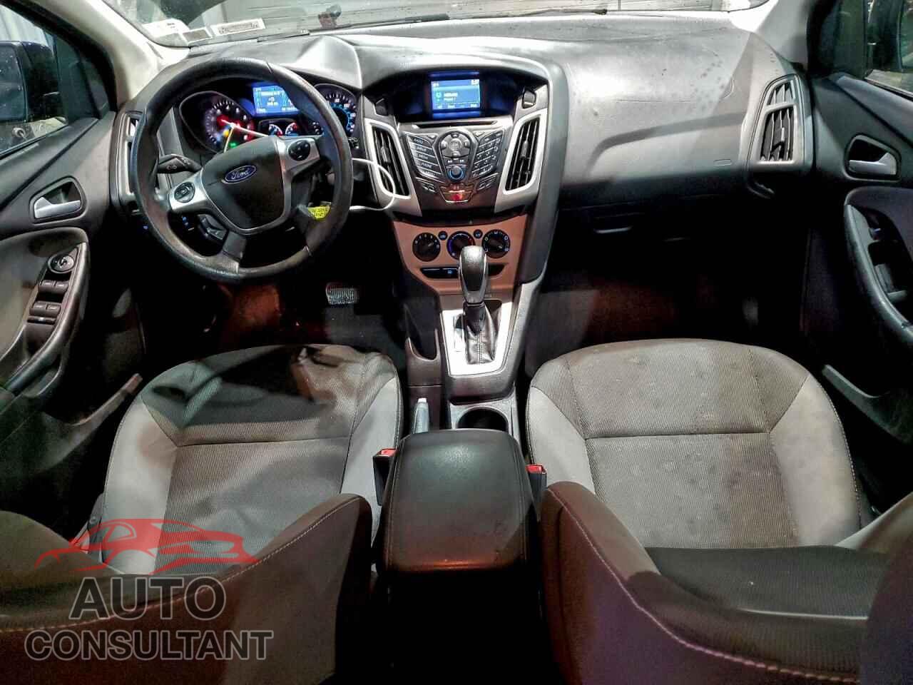 FORD FOCUS 2014 - 1FADP3F27EL445774