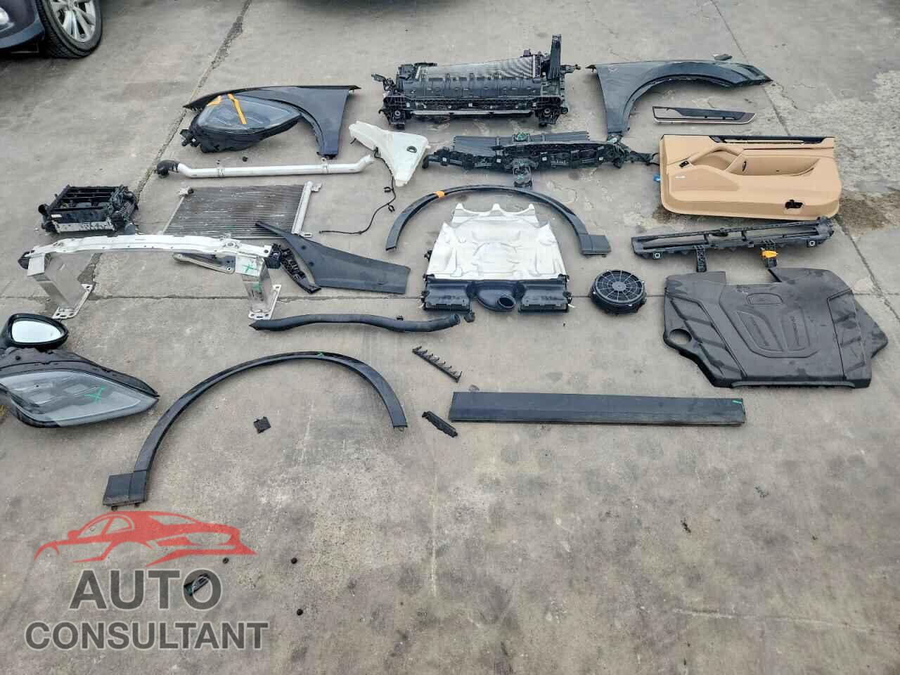 PORSCHE CAYENNE 2024 - WP1AA2AY0RDA03762