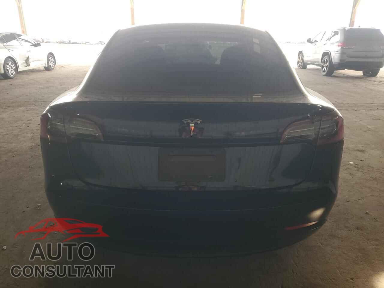 TESLA MODEL 3 2023 - 5YJ3E1EA4PF686674