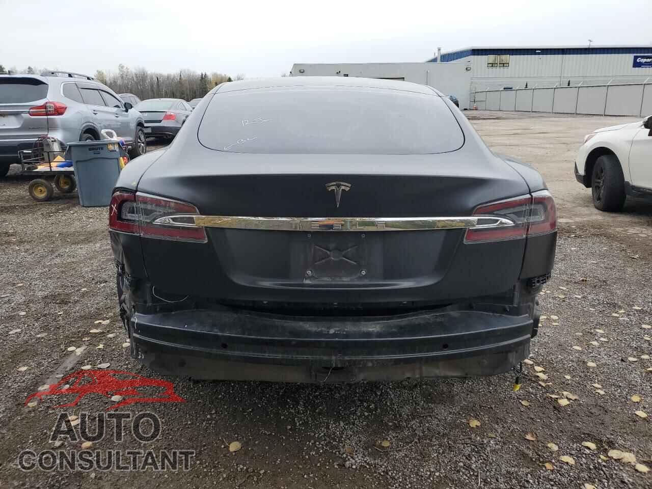TESLA MODEL S 2018 - 5YJSA1E29JF274841