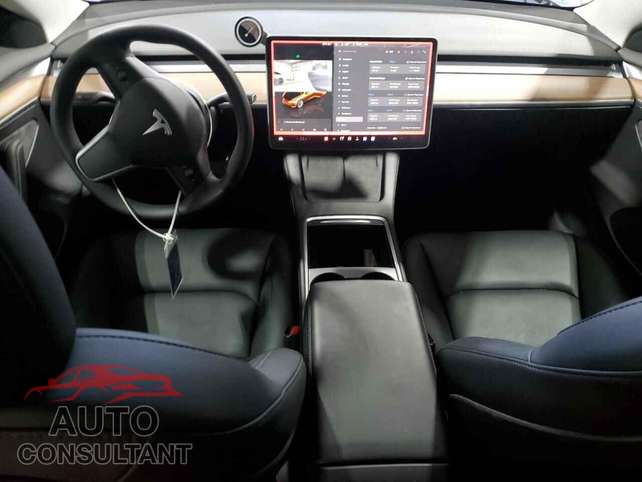 TESLA MODEL 3 2022 - 5YJ3E1EA0NF331028