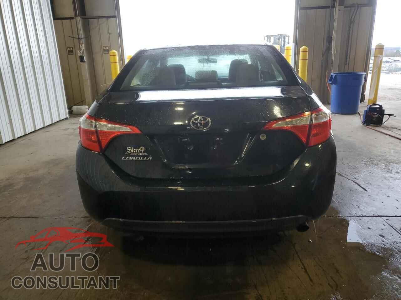 TOYOTA COROLLA 2015 - 5YFBURHE8FP219949