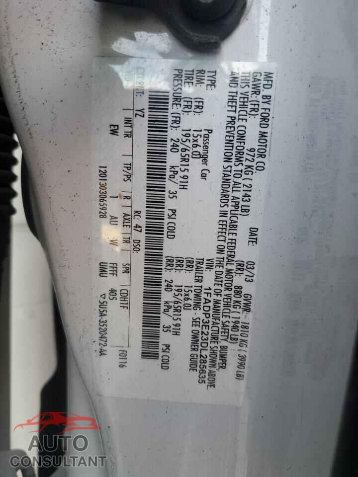 FORD FOCUS 2013 - 1FADP3E23DL285635