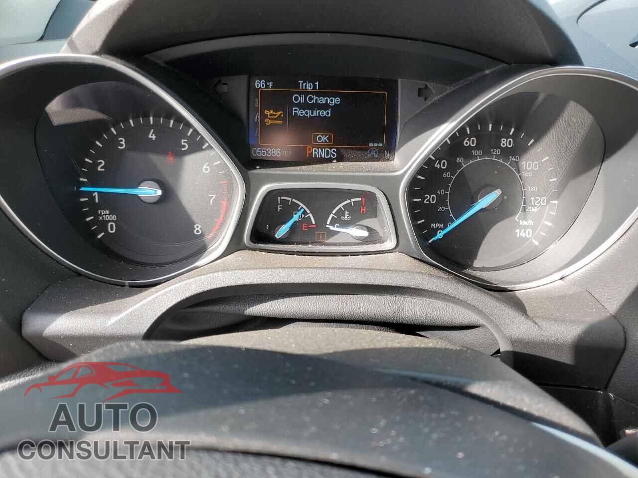 FORD ESCAPE 2017 - 1FMCU0J92HUB16072