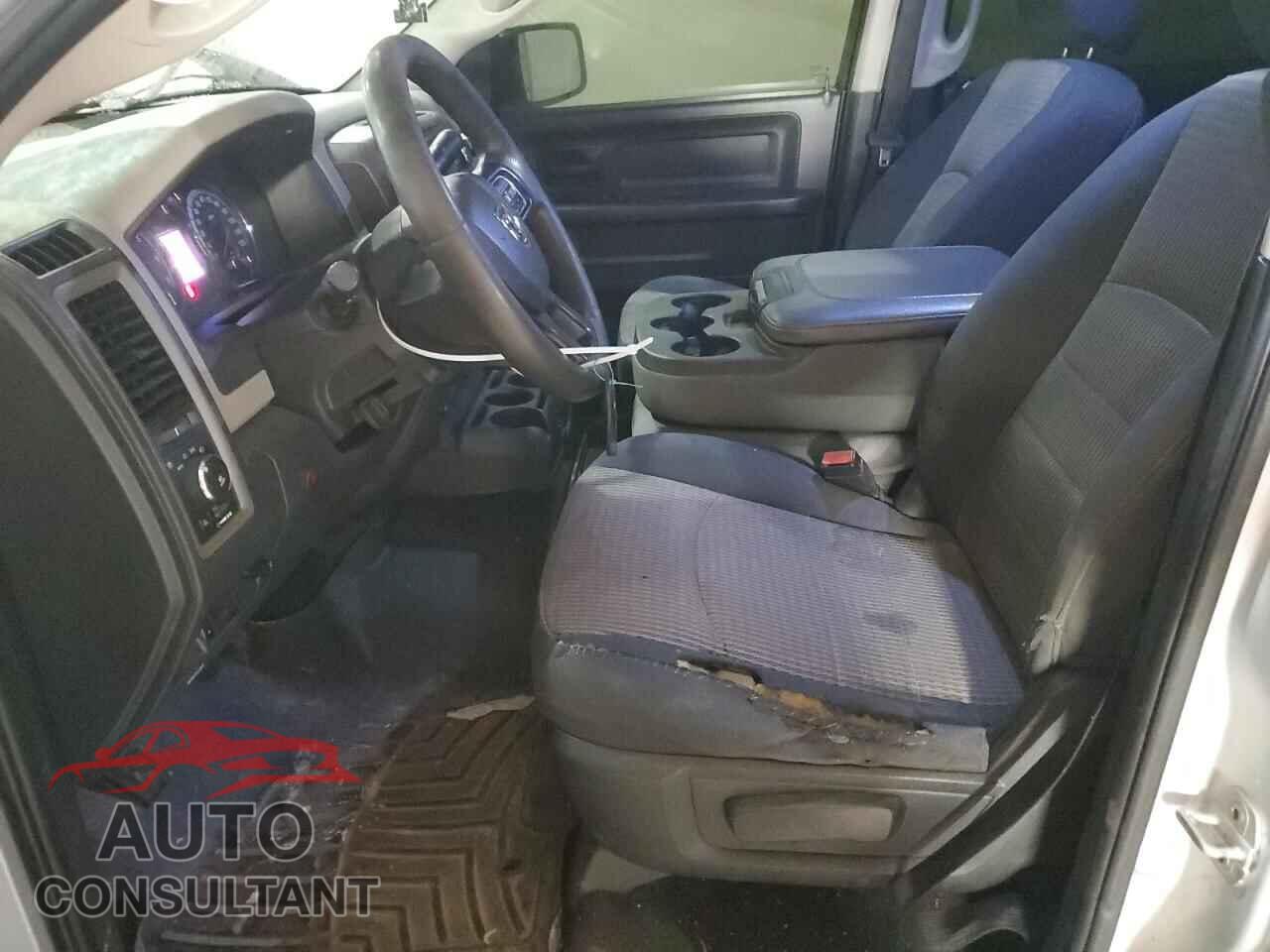 DODGE RAM 1500 2012 - 1C6RD7KT9CS245147
