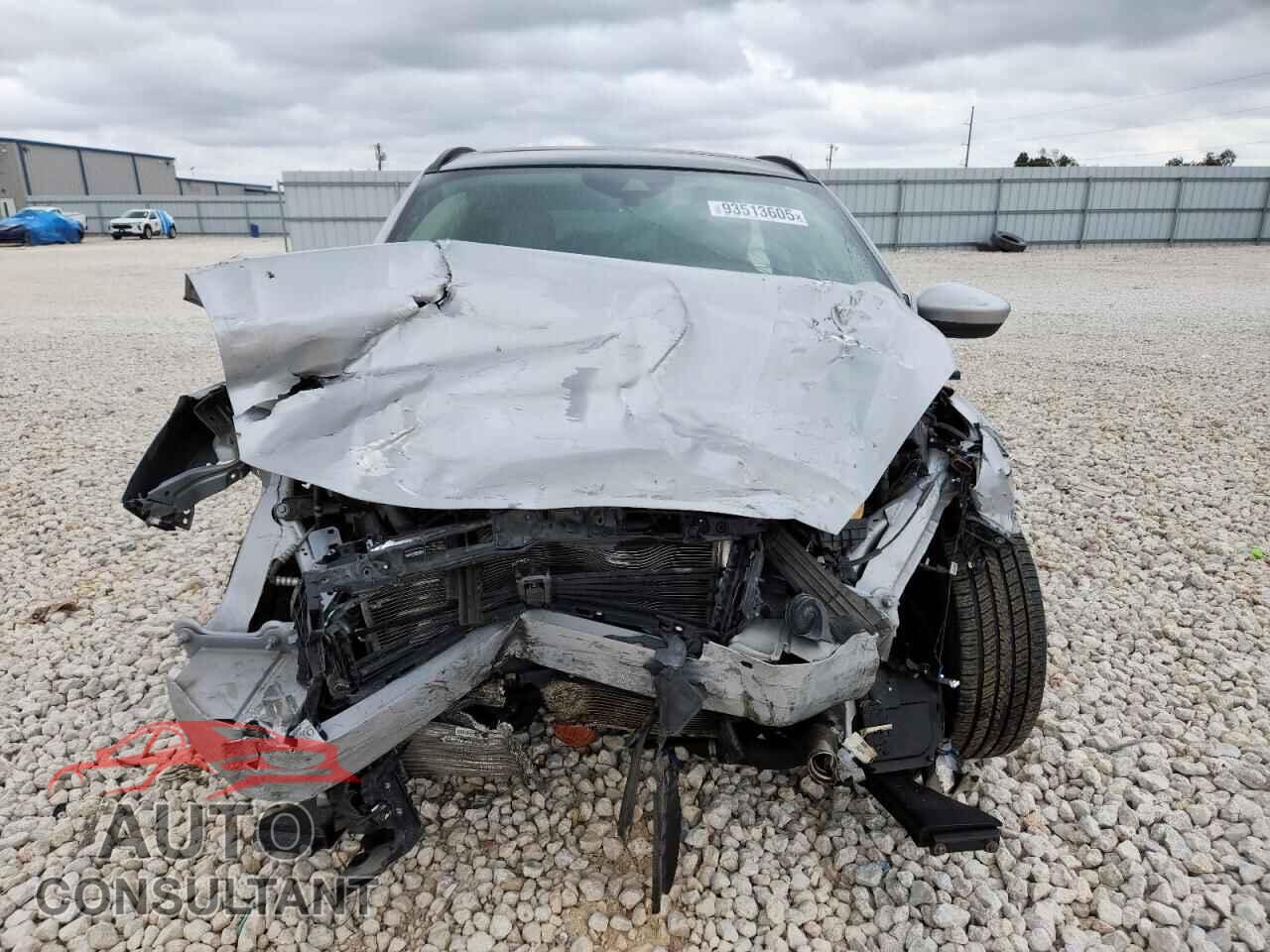 FORD ESCAPE 2020 - 1FMCU0H69LUA32108