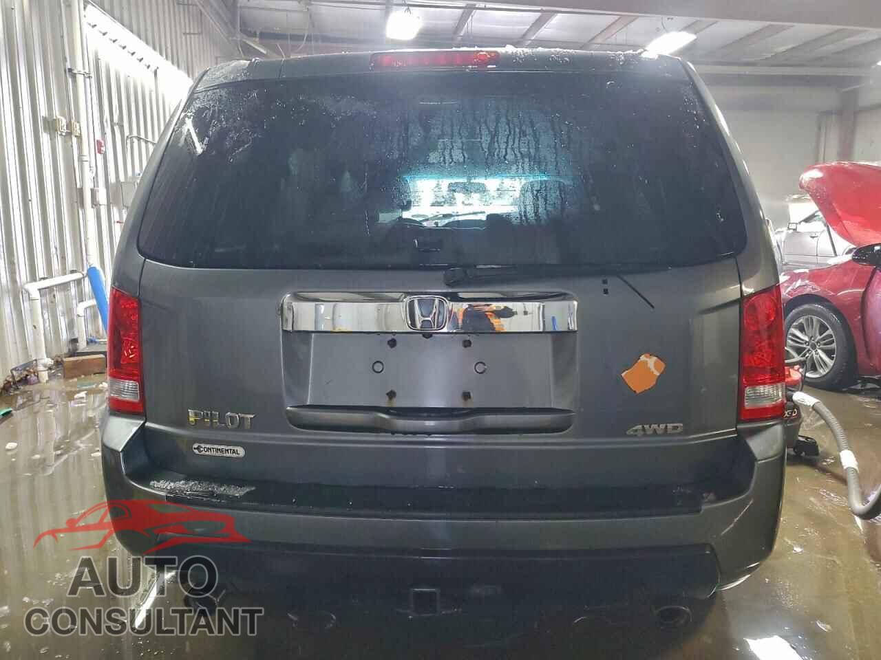 HONDA PILOT 2011 - 5FNYF4H72BB098236