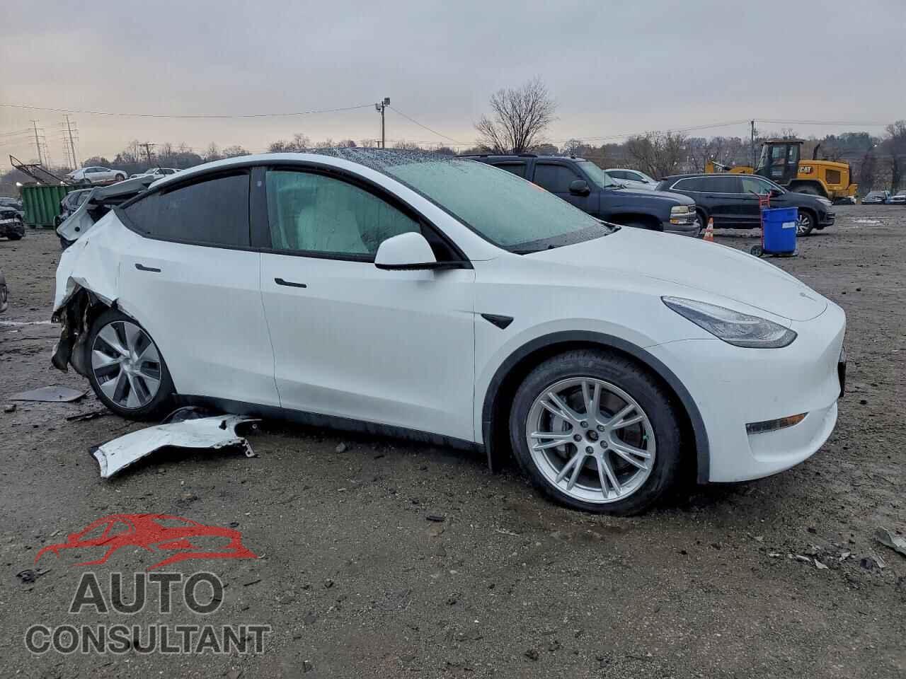 TESLA MODEL Y 2022 - 7SAYGDEE8NF400636