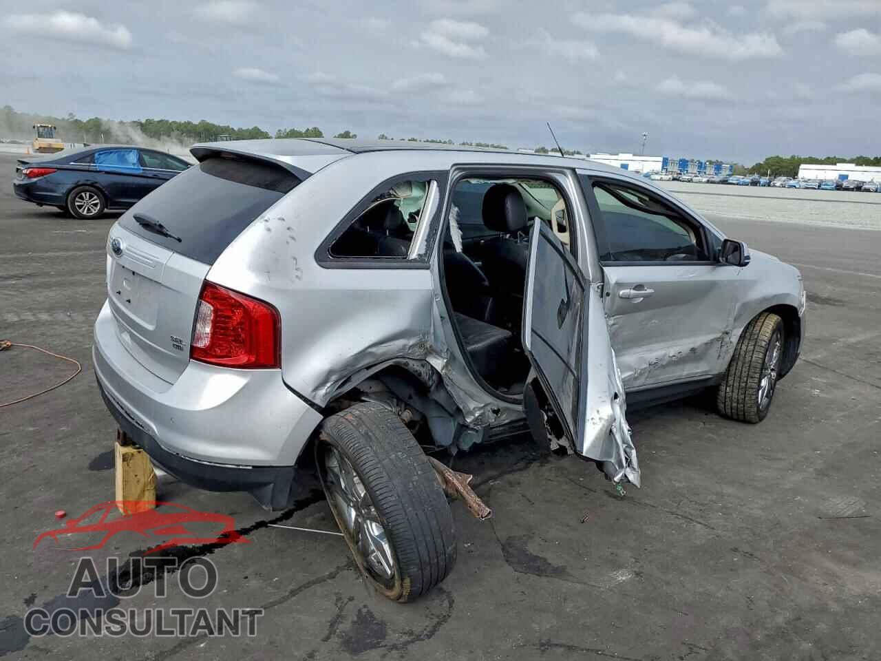 FORD EDGE 2013 - 2FMDK4JC3DBE24848