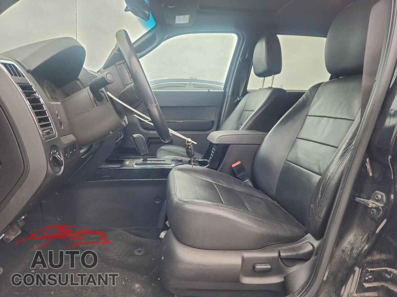 FORD ESCAPE 2011 - 1FMCU9EG9BKA78128