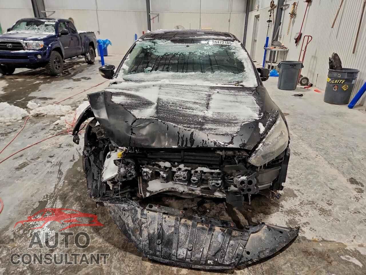 FORD FOCUS 2015 - 1FADP3F26FL357137