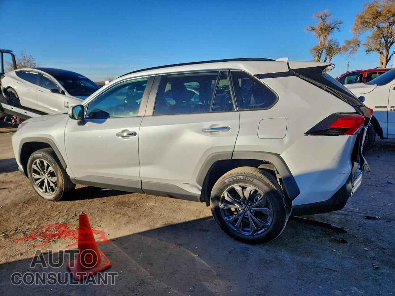 TOYOTA RAV4 2023 - 4T3D6RFV8PU110145