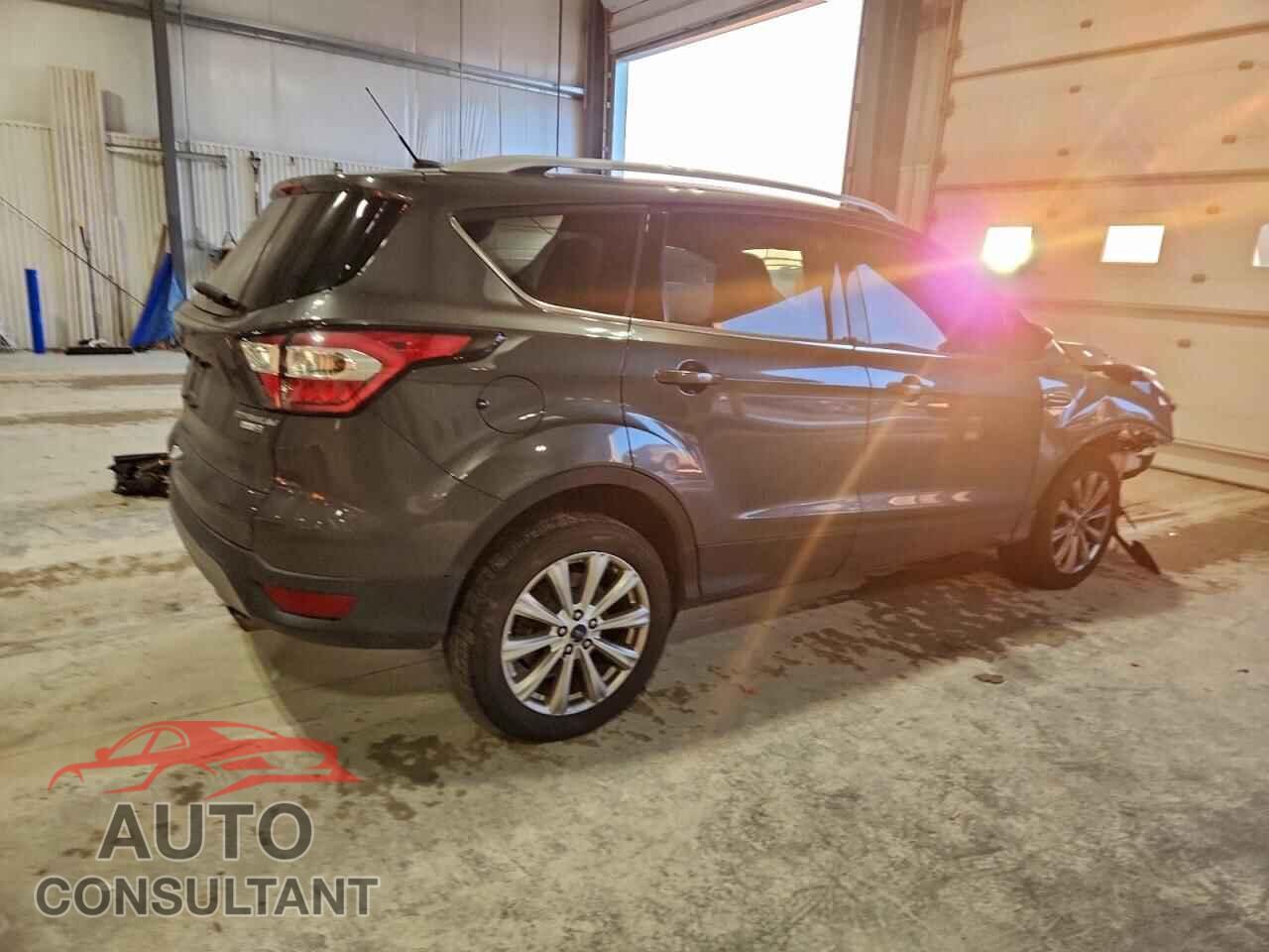 FORD ESCAPE 2017 - 1FMCU9JD1HUB74540