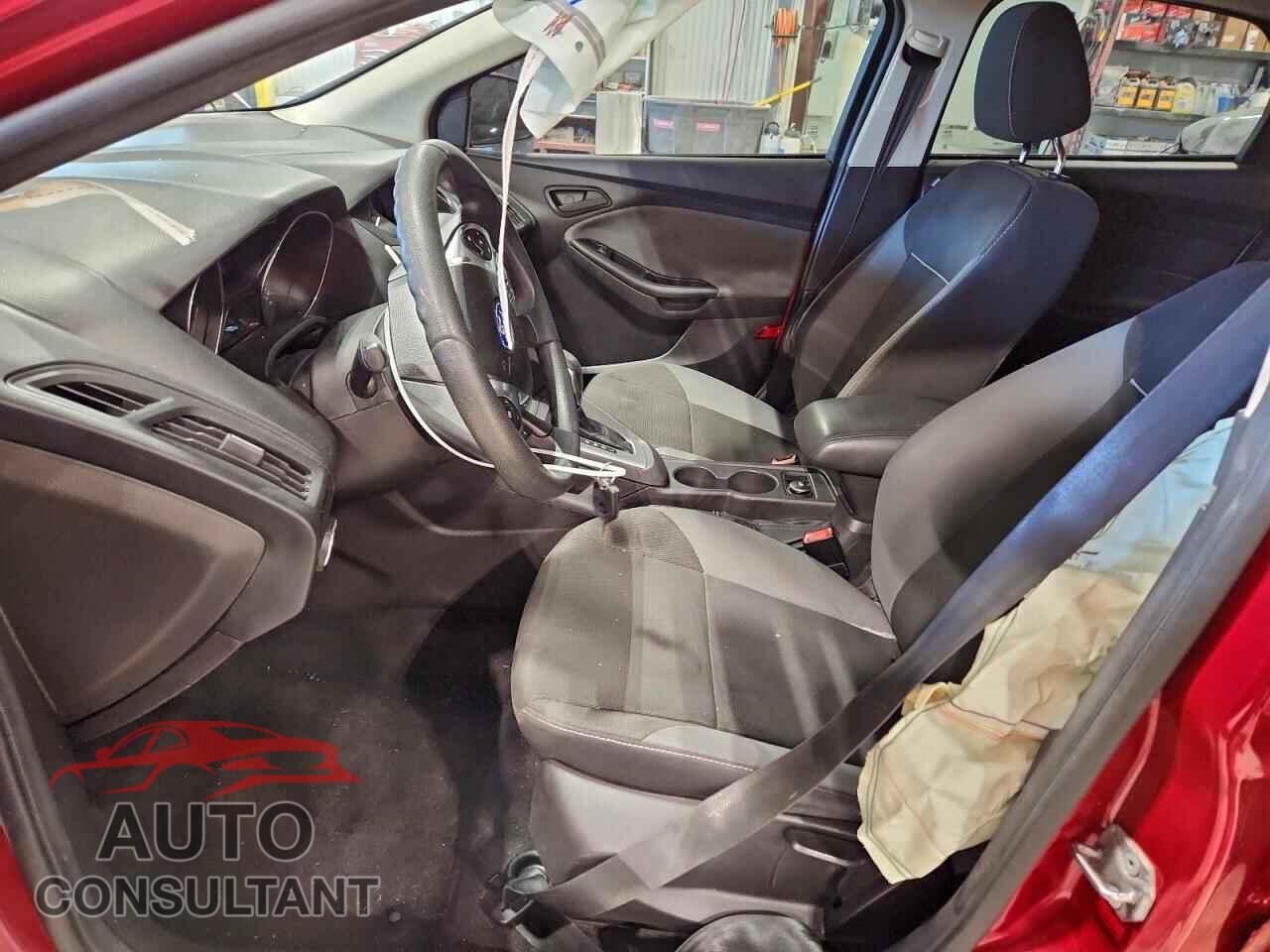 FORD FOCUS 2012 - 1FAHP3F21CL284630