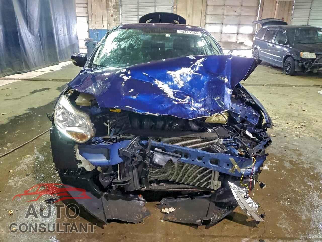 FORD FOCUS 2012 - 1FAHP3M26CL145340