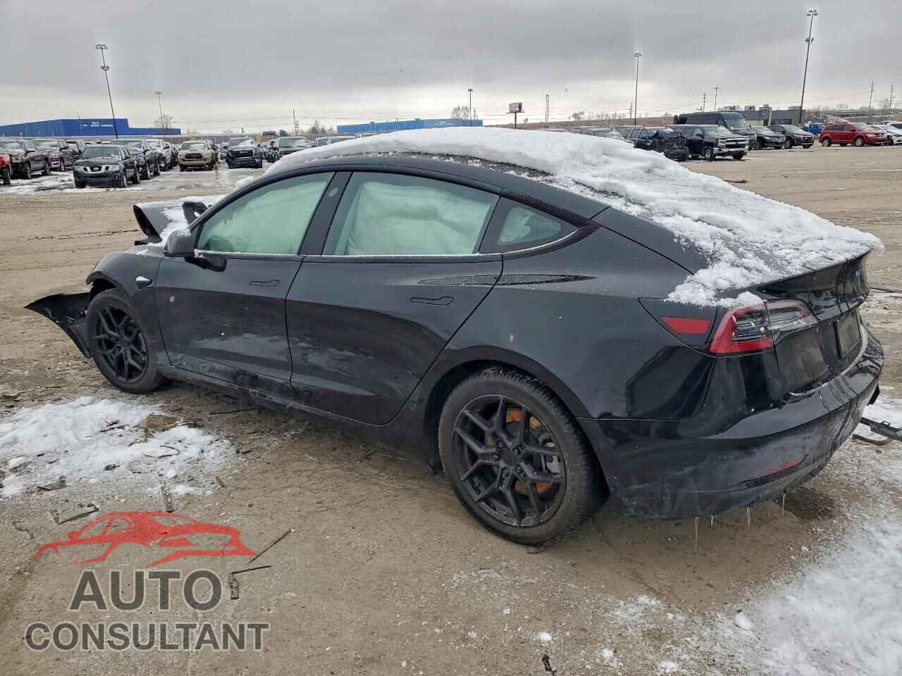TESLA MODEL 3 2021 - 5YJ3E1EA0MF075309