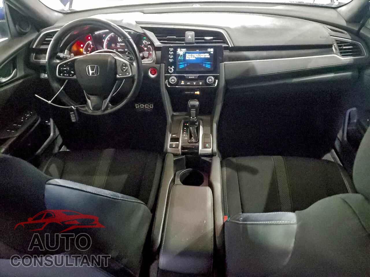 HONDA CIVIC 2019 - 2HGFC2F81KH558241