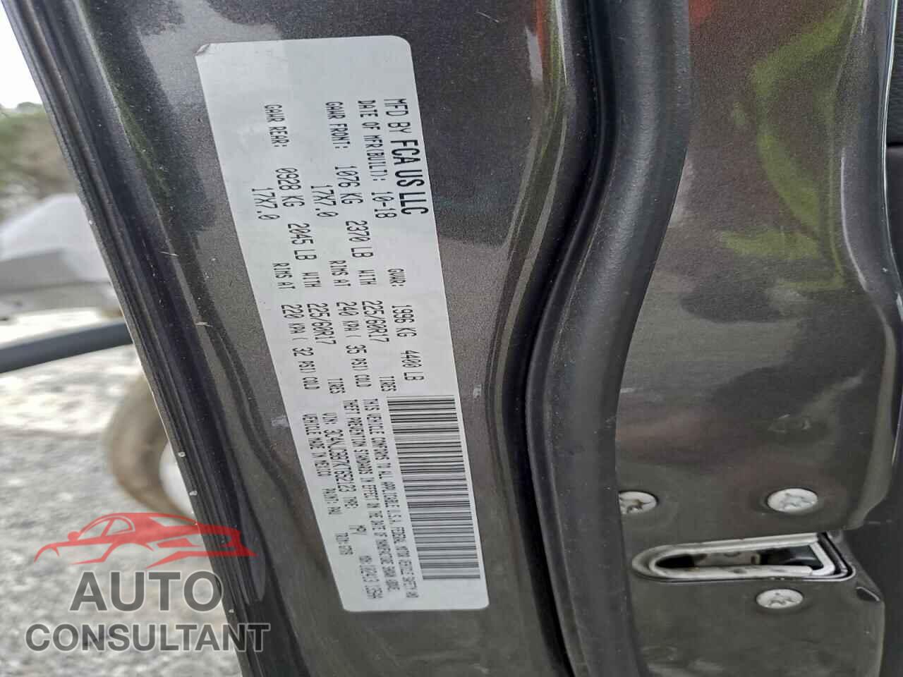 JEEP COMPASS 2019 - 3C4NJCBB7KT652123
