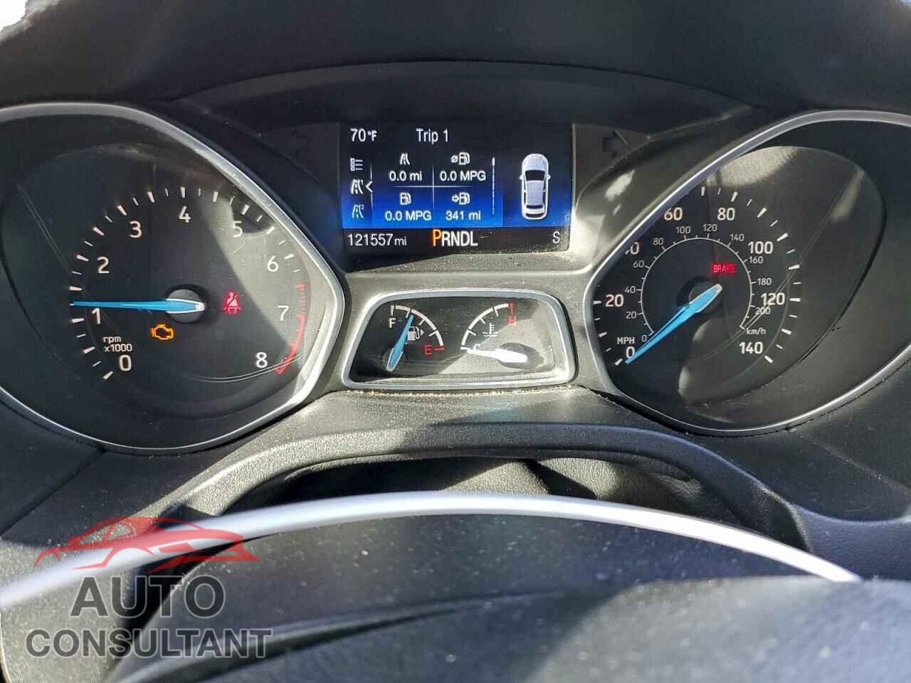 FORD FOCUS 2017 - 1FADP3F23HL287065