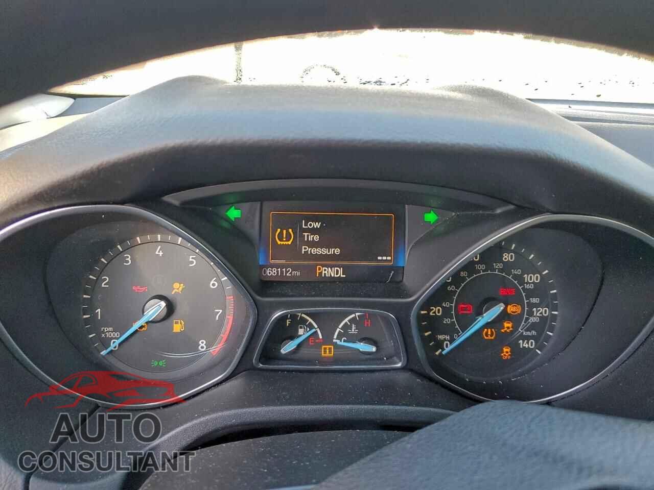 FORD FOCUS 2017 - 1FADP3F23HL316399