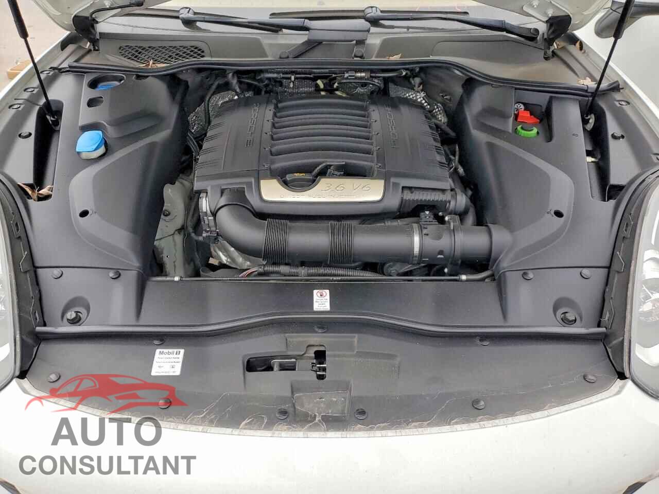 PORSCHE CAYENNE 2017 - WP1AA2A27HKA88945