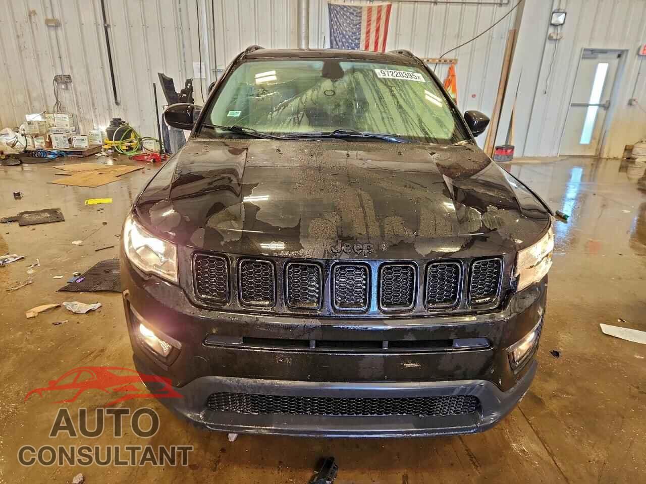 JEEP COMPASS 2018 - 3C4NJDBBXJT401570