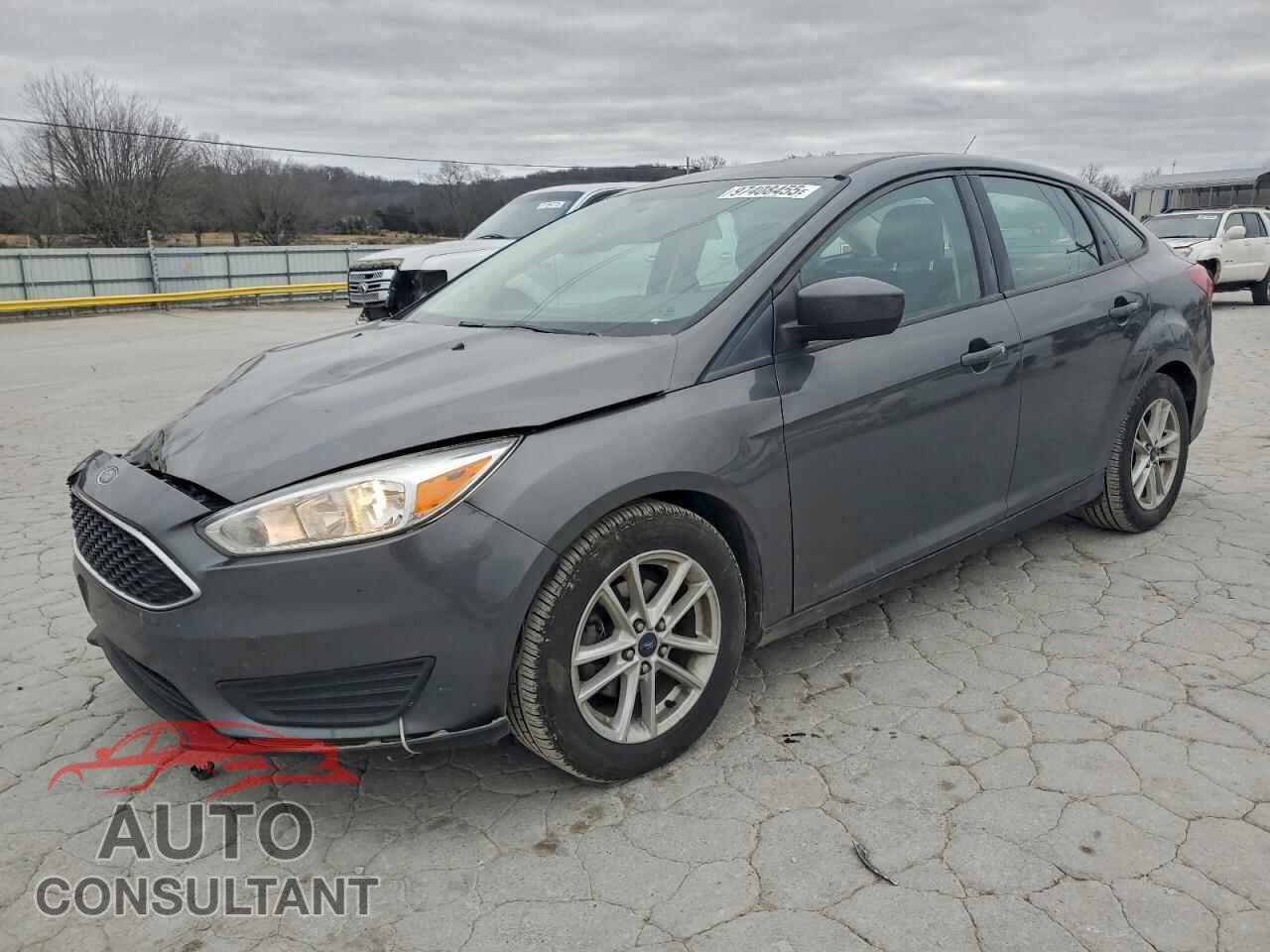 FORD FOCUS 2018 - 1FADP3F28JL214876