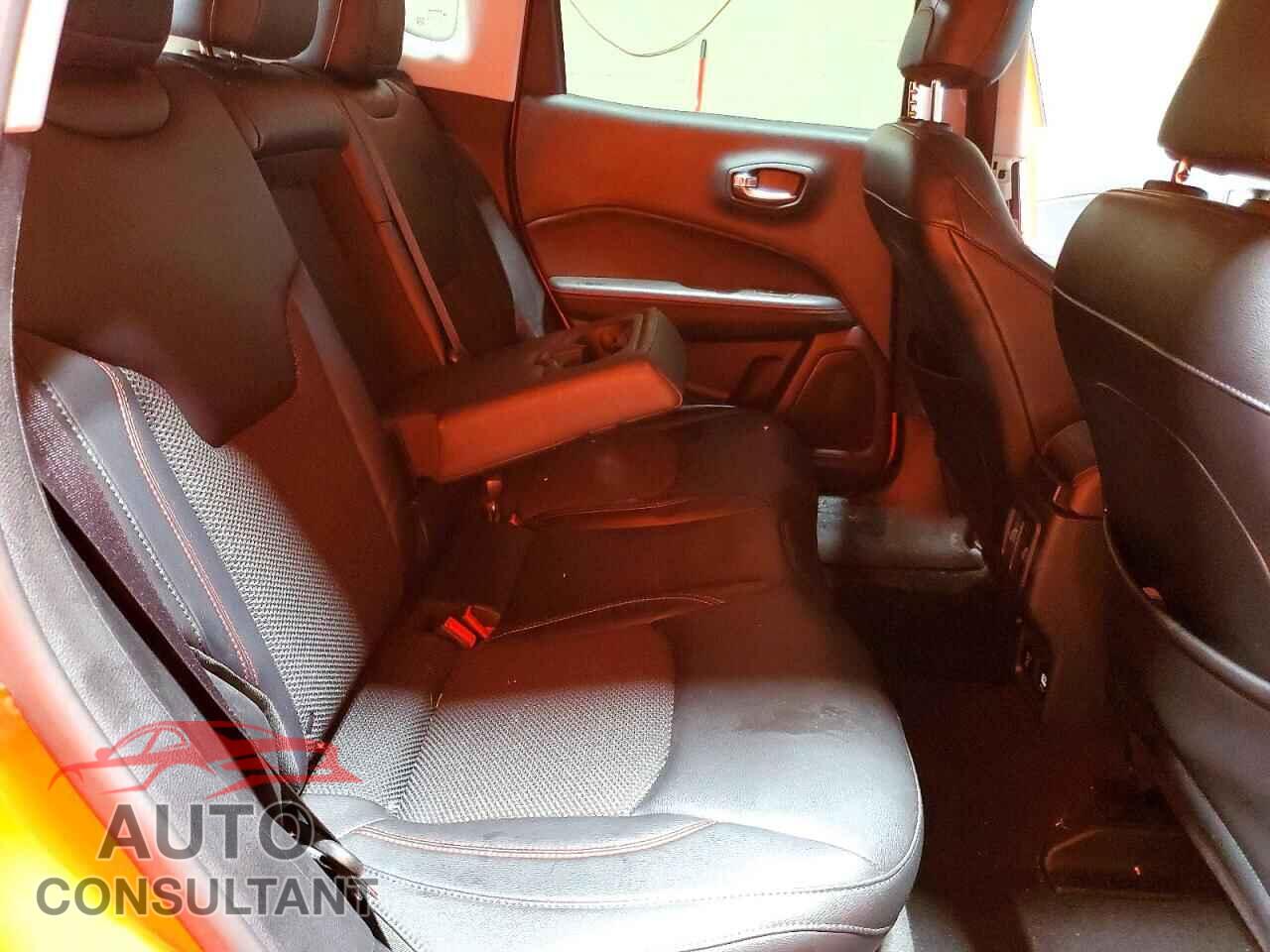 JEEP COMPASS 2017 - 3C4NJDDBXHT641175