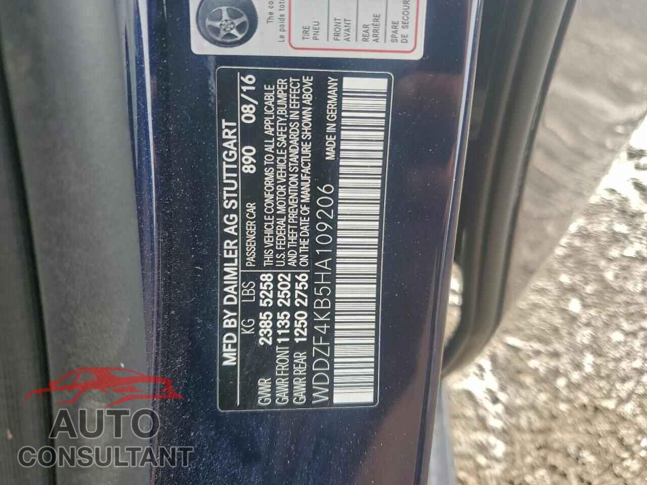 MERCEDES-BENZ E-CLASS 2017 - WDDZF4KB5HA109206